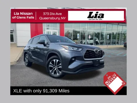 Gray 2020 Toyota Highlander XLE for sale in Queensbury, NY