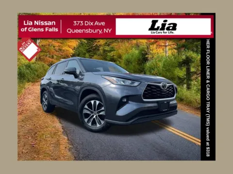 Gray 2020 Toyota Highlander XLE for sale in Queensbury, NY