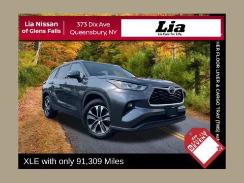 Gray 2020 Toyota Highlander XLE for sale in Queensbury, NY