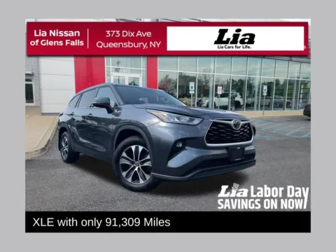 Gray 2020 Toyota Highlander XLE for sale in Queensbury, NY