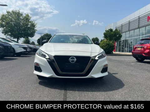 More photos of 2022 Nissan Altima 2.5 SR at Lia Nissan of Glens Falls, NY