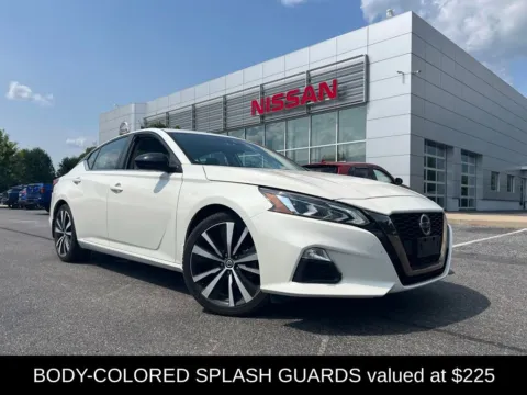 Another view of 2022 Nissan Altima 2.5 SR for sale in Queensbury, NY at Lia Nissan of Glens Falls