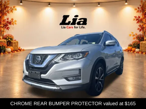 More photos of 2019 Nissan Rogue SL at Lia Nissan of Glens Falls, NY