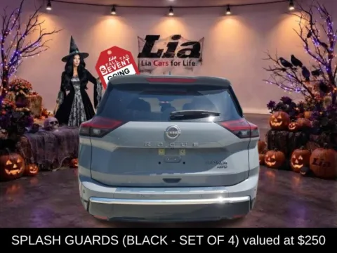 More photos of 2024 Nissan Rogue Platinum at Lia Nissan of Saratoga, NY
