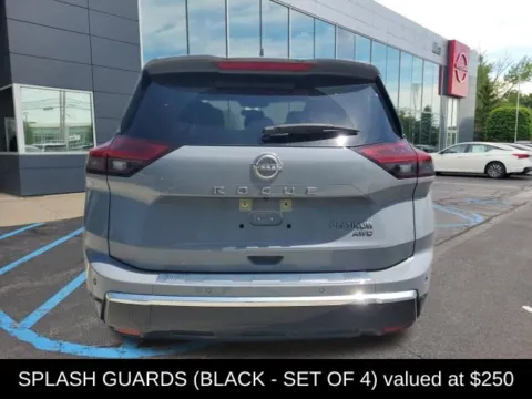 More photos of 2024 Nissan Rogue Platinum at Lia Nissan of Saratoga, NY