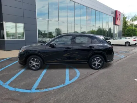 Photos of 2025 Honda HR-V EX-L for sale in Malta, NY at Lia Nissan of Saratoga