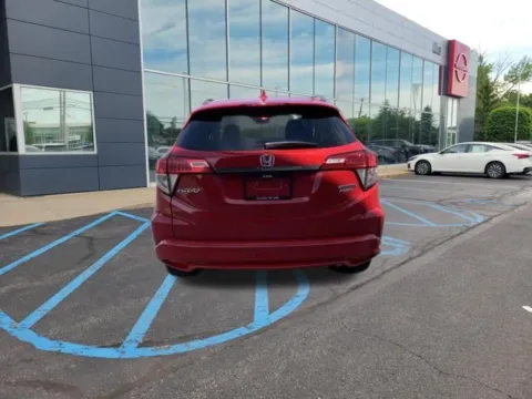 More photos of 2019 Honda HR-V Touring at Lia Nissan of Saratoga, NY