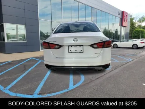 More photos of 2020 Nissan Altima 2.5 SR at Lia Nissan of Saratoga, NY