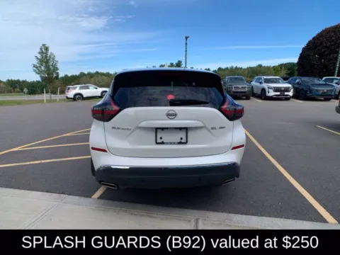More photos of 2024 Nissan Murano SL at Lia Nissan of Saratoga, NY