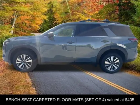 Another view of 2026 Nissan Pathfinder SL for sale in Malta, NY at Lia Nissan of Saratoga