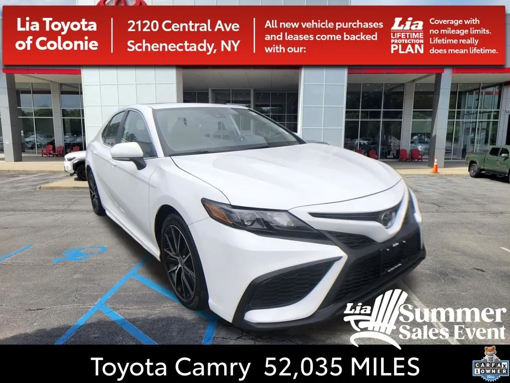 White 2024 Toyota Camry SE for sale in Schenectady, NY