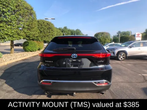 More photos of 2024 Toyota Venza Limited at Lia Toyota of Colonie, NY