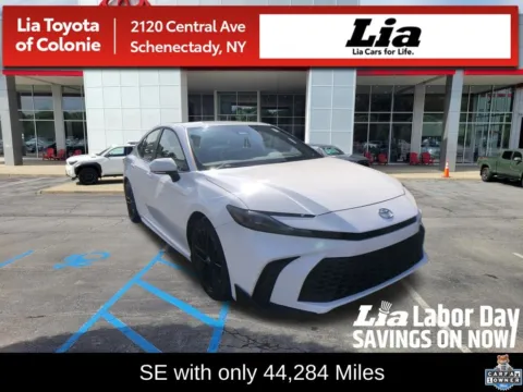 White 2025 Toyota Camry SE for sale in Schenectady, NY