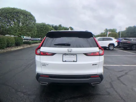 More photos of 2024 Honda CR-V Hybrid Sport-L at Lia Toyota of Colonie, NY
