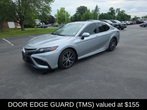 Another view of 2024 Toyota Camry Hybrid SE for sale in Schenectady, NY at Lia Toyota of Colonie