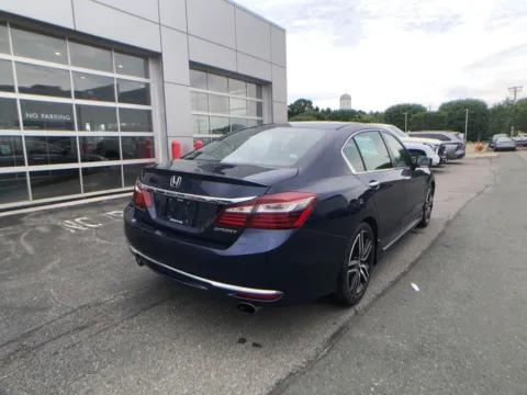 More photos of 2017 Honda Accord Sport at Lia Toyota of Colonie, NY