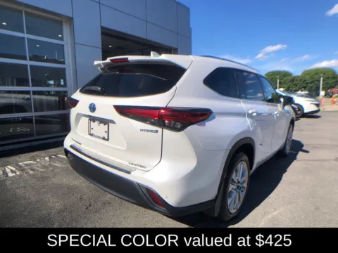 Another view of 2023 Toyota Highlander Hybrid Limited for sale in Schenectady, NY at Lia Toyota of Colonie