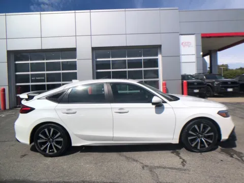 Photos of 2024 Honda Civic EX-L for sale in Schenectady, NY at Lia Toyota of Colonie