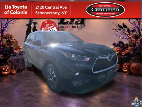 Black 2026 Toyota Highlander XLE for sale in Schenectady, NY