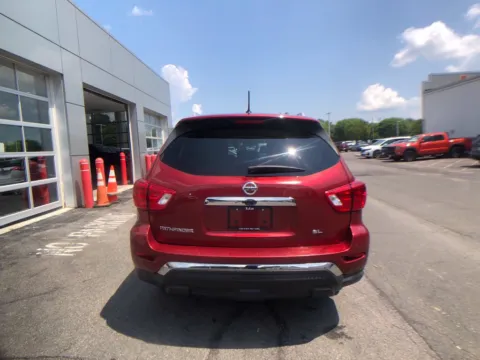 More photos of 2017 Nissan Pathfinder SL at Lia Toyota of Colonie, NY