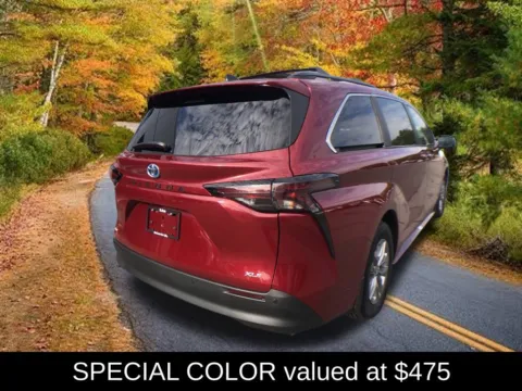 Another view of 2025 Toyota Sienna XLE for sale in Schenectady, NY at Lia Toyota of Colonie