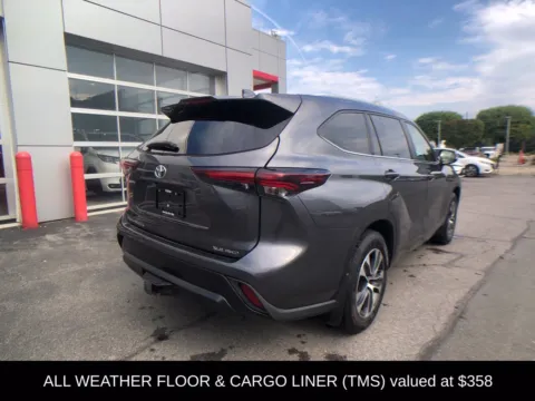 Another view of 2024 Toyota Highlander XLE for sale in Schenectady, NY at Lia Toyota of Colonie
