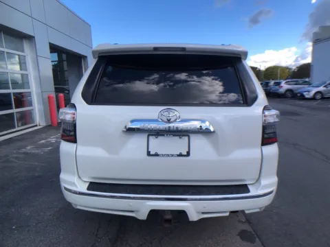 More photos of 2018 Toyota 4Runner Limited at Lia Toyota of Colonie, NY