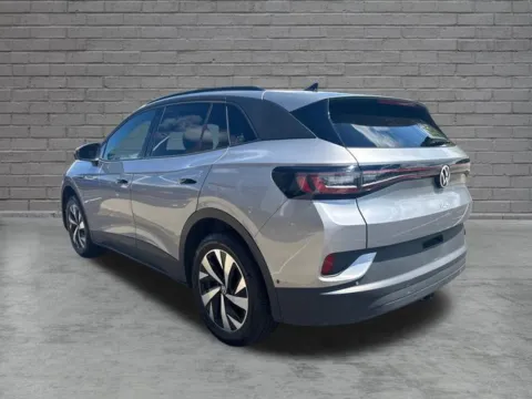More photos of 2023 Volkswagen ID.4 Pro at Lia Toyota of Northampton, MA
