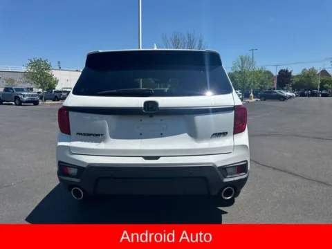 More photos of 2022 Honda Passport EX-L at Lia Toyota of Northampton, MA