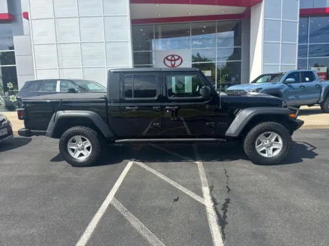 Photos of 2020 Jeep Gladiator Sport for sale in Northampton, MA at Lia Toyota of Northampton