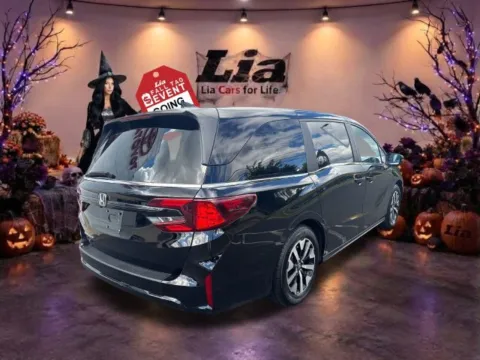 Another view of 2025 Honda Odyssey EX-L for sale in Northampton, MA at Lia Toyota of Northampton