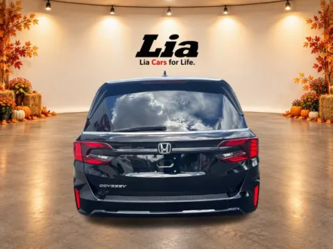 More photos of 2025 Honda Odyssey EX-L at Lia Toyota of Northampton, MA