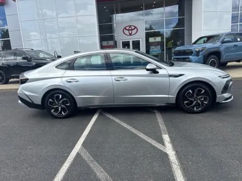 Photos of 2025 Hyundai Sonata SEL for sale in Northampton, MA at Lia Toyota of Northampton
