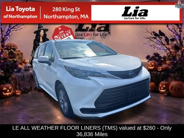2025 Toyota Sienna LE