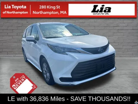 White 2025 Toyota Sienna LE for sale in Northampton, MA