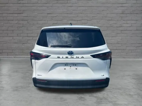 More photos of 2025 Toyota Sienna LE at Lia Toyota of Northampton, MA