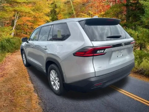 More photos of 2025 Toyota Grand Highlander XLE at Lia Toyota of Northampton, MA