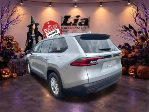 More photos of 2025 Toyota Grand Highlander XLE at Lia Toyota of Northampton, MA