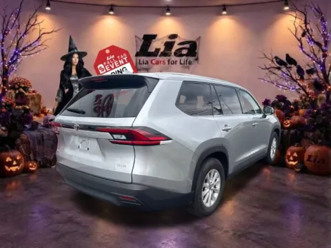 Another view of 2025 Toyota Grand Highlander XLE for sale in Northampton, MA at Lia Toyota of Northampton