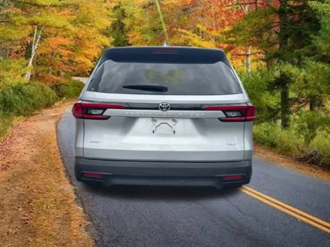 More photos of 2025 Toyota Grand Highlander XLE at Lia Toyota of Northampton, MA
