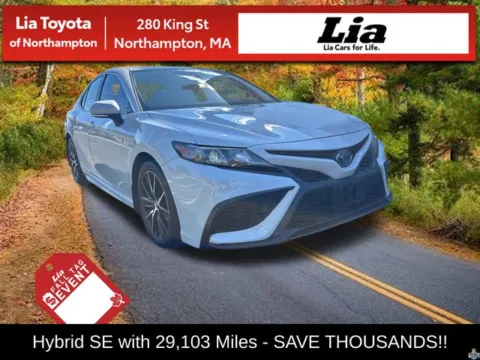 White 2024 Toyota Camry Hybrid SE for sale in Northampton, MA