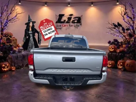 More photos of 2019 Toyota Tacoma TRD Sport at Lia Toyota of Northampton, MA