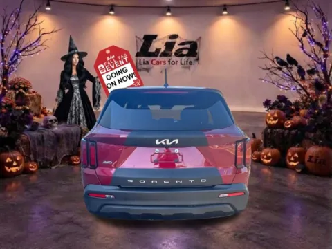 More photos of 2022 Kia Sorento LX at Lia Toyota of Northampton, MA