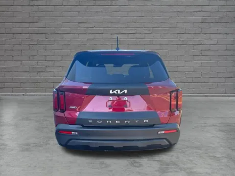 More photos of 2022 Kia Sorento LX at Lia Toyota of Northampton, MA