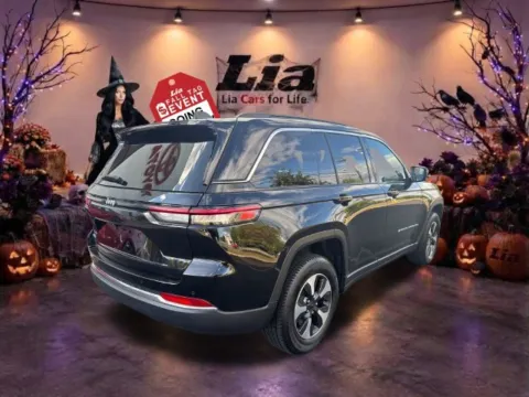 Another view of 2024 Jeep Grand Cherokee 4xe for sale in Northampton, MA at Lia Toyota of Northampton