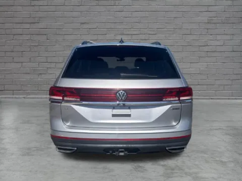 More photos of 2025 Volkswagen Atlas 2.0T SE w/Technology at Lia Toyota of Northampton, MA