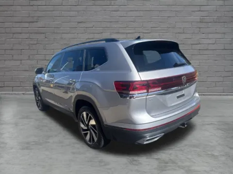More photos of 2025 Volkswagen Atlas 2.0T SE w/Technology at Lia Toyota of Northampton, MA