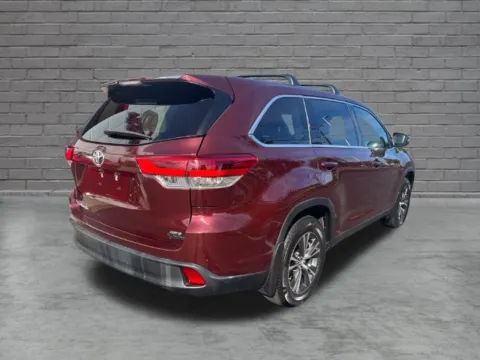 Another view of 2019 Toyota Highlander LE for sale in Northampton, MA at Lia Toyota of Northampton
