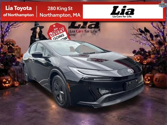 2023 Toyota Prius LE