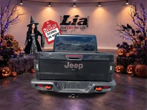 More photos of 2021 Jeep Gladiator Mojave at Lia Toyota of Northampton, MA